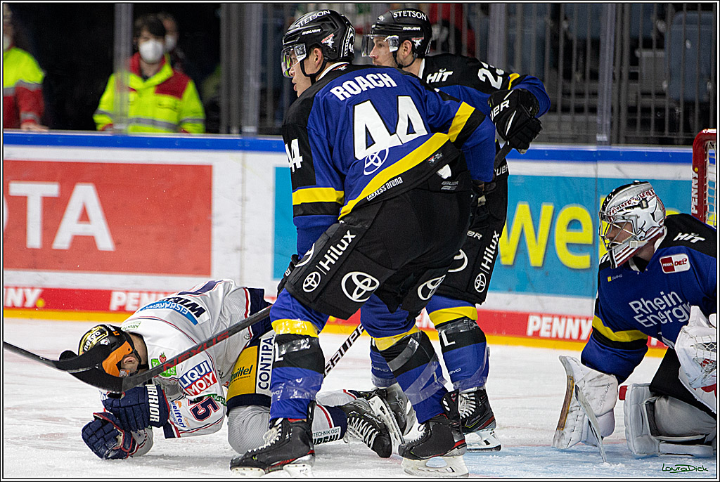 PENNY DEL;  Koelner Haie - Eisbaeren Berlin; Koeln, 22.02.2022